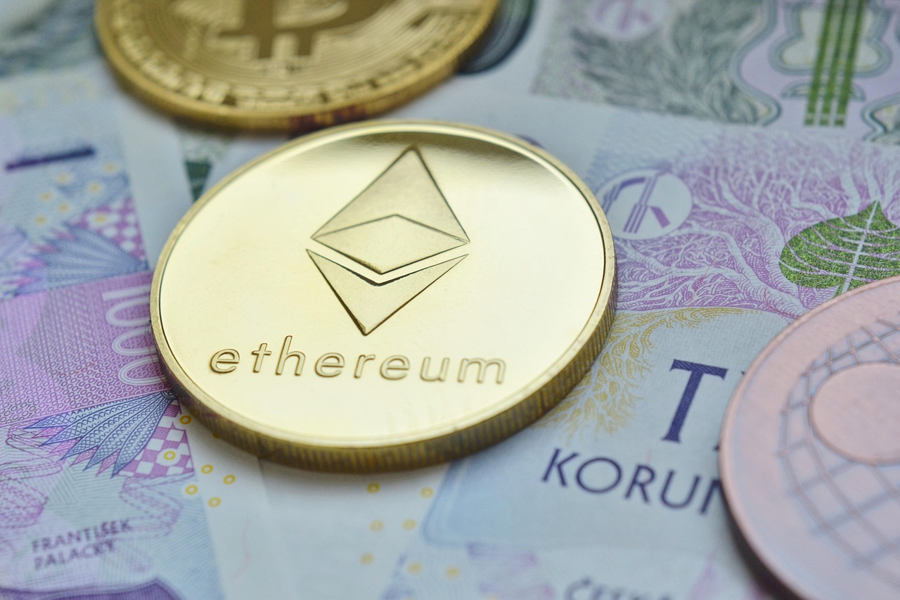 FxPro分析师Alex Kuptsikevich：数据显示XRP、SOL、ADA展现出技术面强势讯号